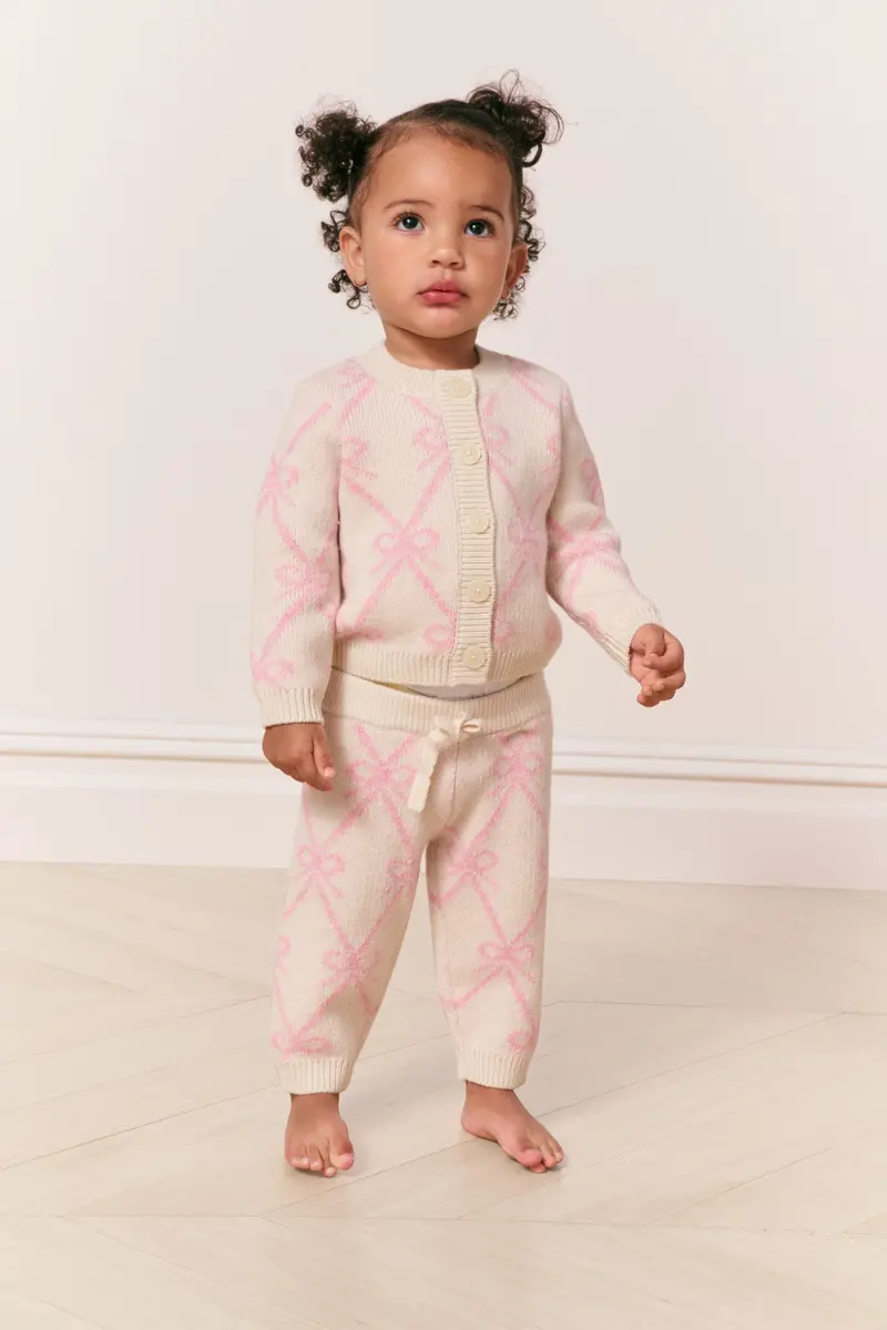Baby Knit Pants Featuring Sweet Bow Accents 1