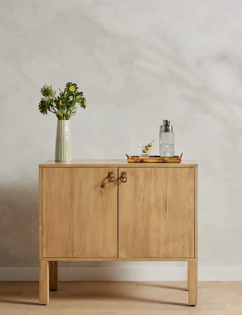 Beckett Freestanding Bar Cabinet With Glass Doors And Interior Lighting 1