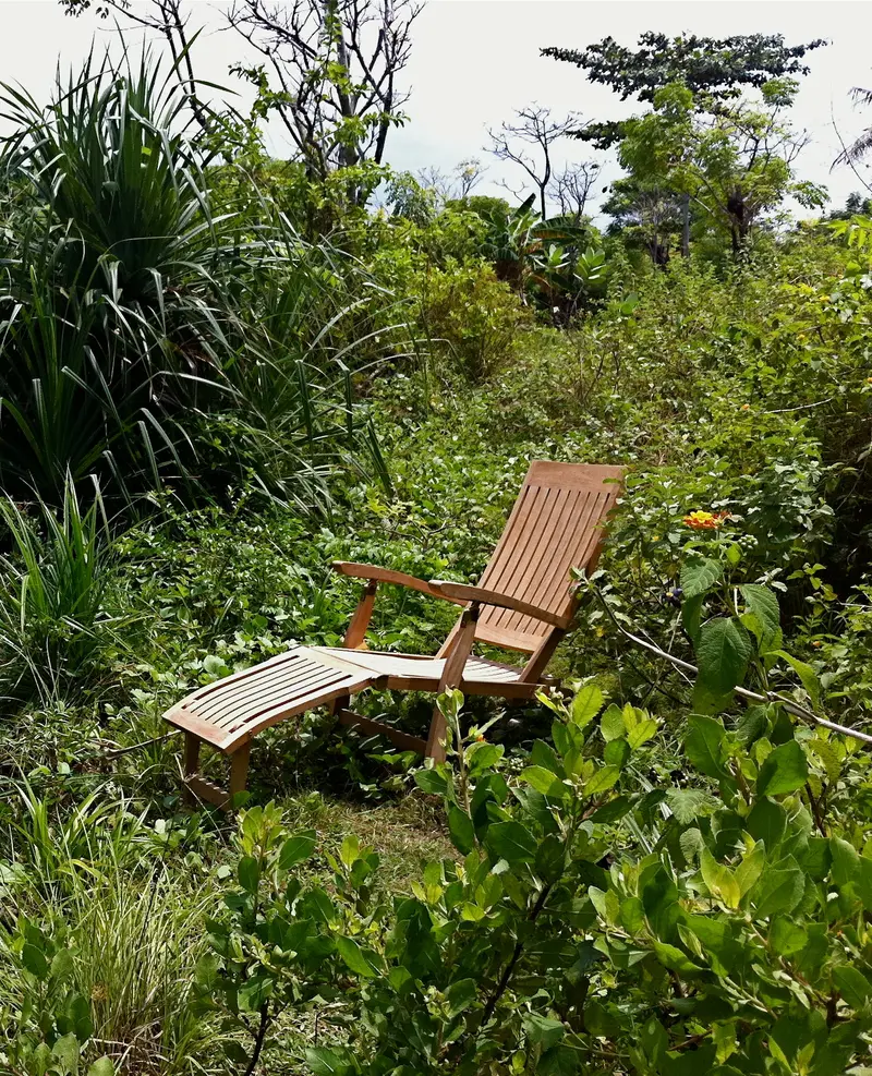 Coco Steamer-Style Teak Deck Chair For Outdoor Relaxation 1