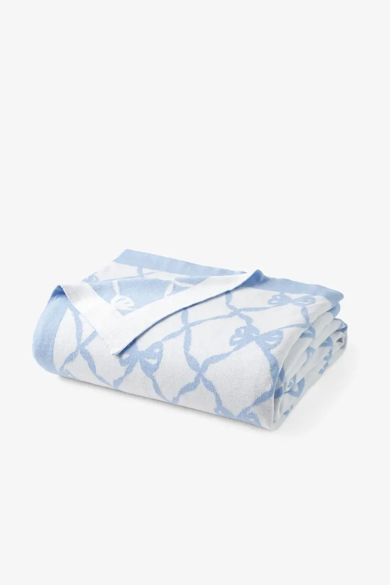 Decorative Bow-Adorned Throw Blanket – Elegant Accent 1
