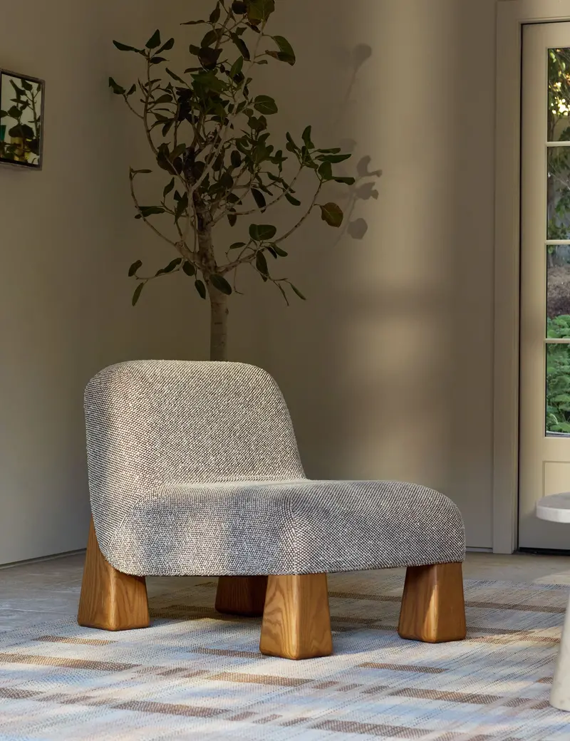 Emelise Upholstered Accent Chair – Curved Back Design With Fabric Seat 1