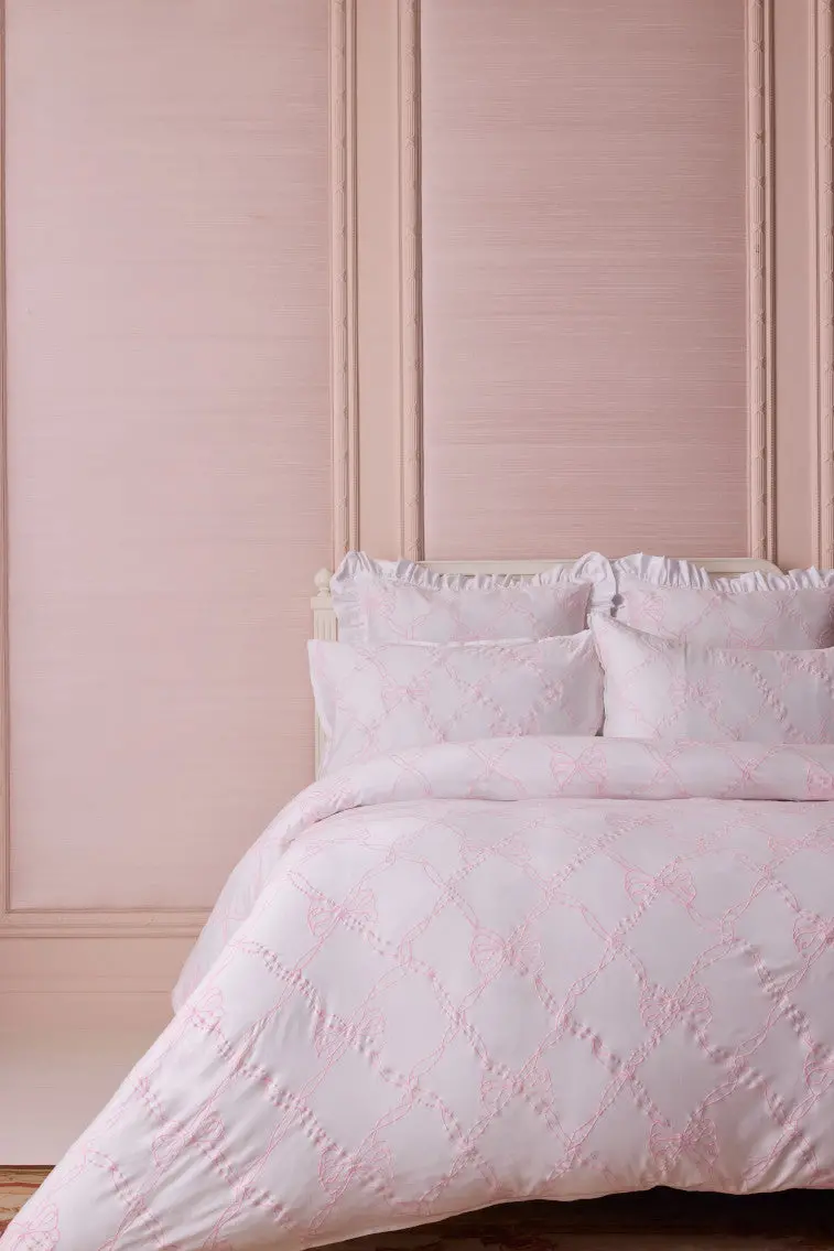 Garden Bow Embroidered Duvet Set With Matching Shams 1