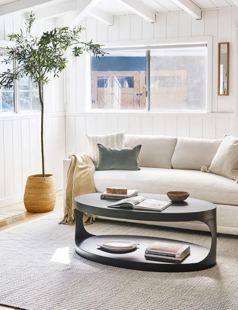 Leigha Oval Coffee Table With Bronze-Finished Metal Base 1