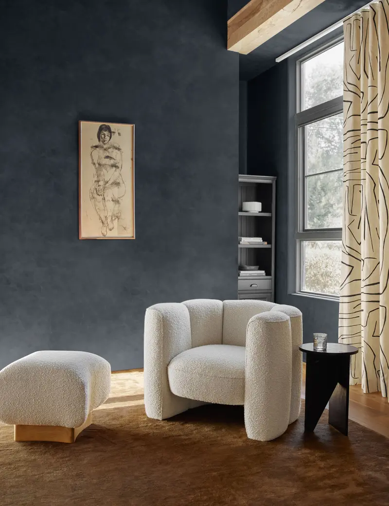 Lua Round Upholstered Ottoman – Eny Lee Parker 1