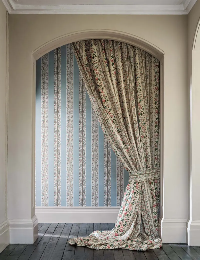 Pergola Wallpaper – Sanderson Architectural Garden Pattern 1