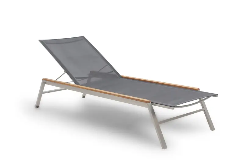 Soho Stackable Aluminum Lounger 1