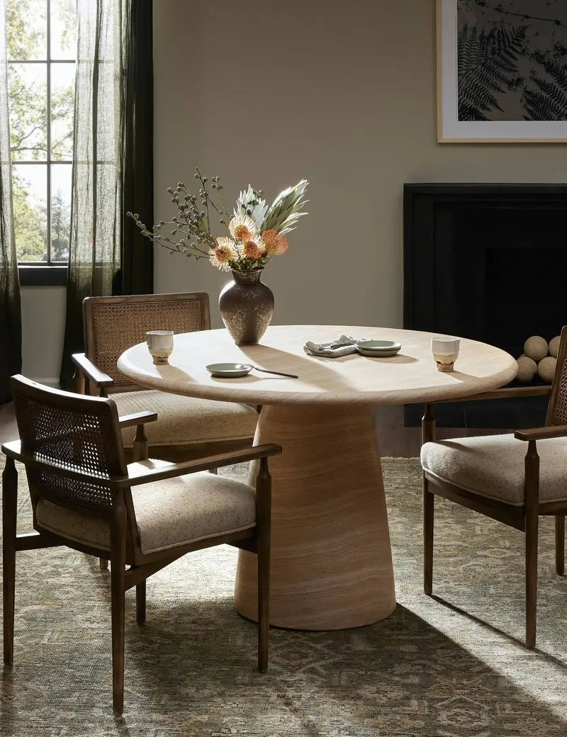 Vinci Solid Wood Round Dining Table 1