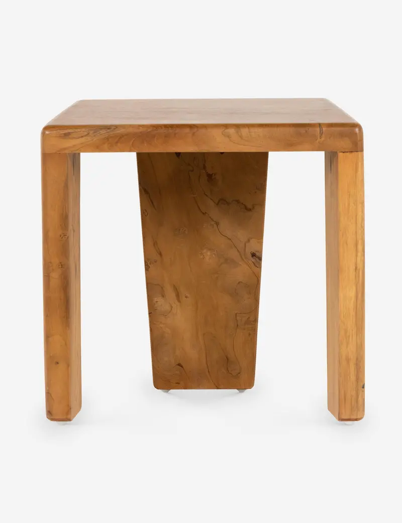 Wylda Lightweight Indoor/Outdoor Stool 1